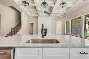 4011 Ponca Dr, Granbury, TX 76048 - Photo 4