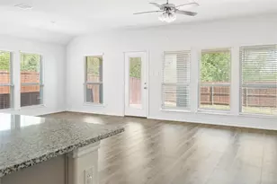 830 Creekview Ln, Lavon, TX 75166 - Photo 4