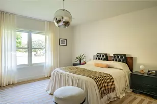 906 Leatrice Dr, Dallas, TX 75208 - Photo 32