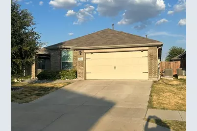 6924 Helm Lane, Fort Worth, TX 76179 - Photo 2