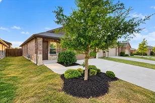 2306 Moonglade Ln, Crandall, TX 75114 - Photo 2