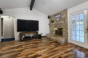 6208 Brookside Dr, Watauga, TX 76148 - Photo 4