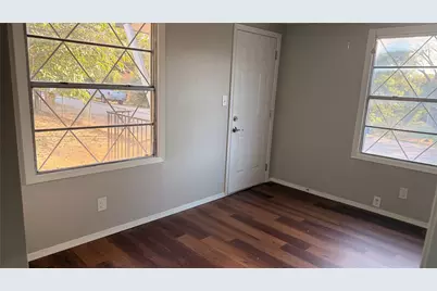 806 W Atchley Avenue, Alvarado, TX 76009 - Photo 6