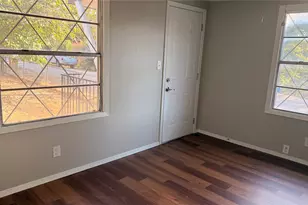 806 W Atchley Ave, Alvarado, TX 76009 - Photo 6