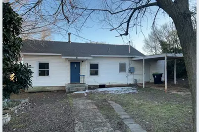 307 W Main Street, Pilot Point, TX 76258 - Photo 1
