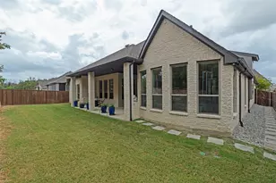 4212 Hidden Cv Rd, Little Elm, TX 75068 - Photo 32