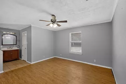 214 Buffalo Creek Drive, Waxahachie, TX 75165 - Photo 12