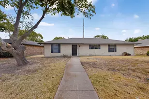 214 Buffalo Creek Dr, Waxahachie, TX 75165 - Photo 2