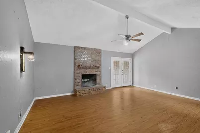 214 Buffalo Creek Drive, Waxahachie, TX 75165 - Photo 6