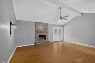 214 Buffalo Creek Dr, Waxahachie, TX 75165 - Photo 6