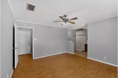 214 Buffalo Creek Drive, Waxahachie, TX 75165 - Photo 14