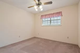 329 Jamie Way, Greenville, TX 75402 - Photo 10
