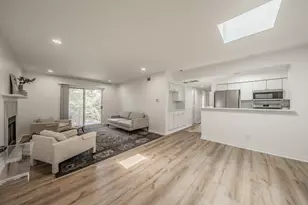 3711 Holland Ave, Dallas, TX 75219 - Photo 2