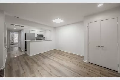 3711 Holland Avenue #303, Dallas, TX 75219 - Photo 8