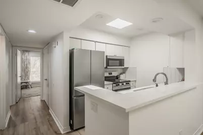 3711 Holland Avenue #303, Dallas, TX 75219 - Photo 10