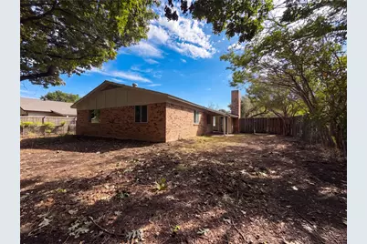 2610 Fallcreek Street, Arlington, TX 76014 - Photo 16