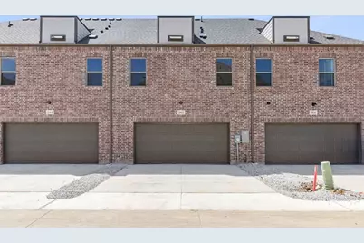 623 Blue Ridge Drive, Mansfield, TX 76063 - Photo 2