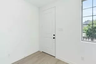 623 Blue Rdg Dr, Mansfield, TX 76063 - Photo 4