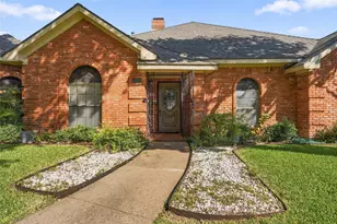 1525 Nettleton Dr, DeSoto, TX 75115 - Photo 2