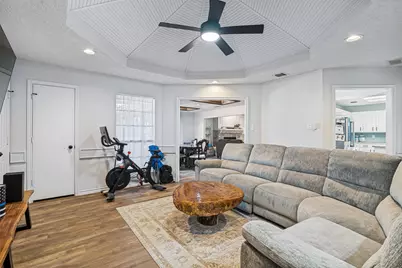 2501 Radcliffe Drive, Rowlett, TX 75088 - Photo 8