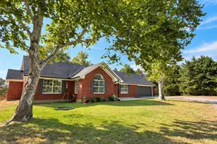 1451 Co Rd 107, Whitesboro, TX 76273 - Photo 2