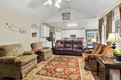 2412 Clubhouse Drive, Denton, TX 76210 - Photo 8