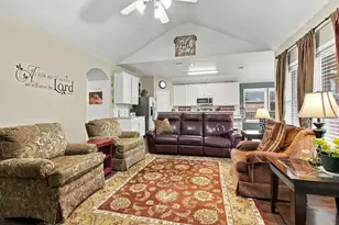 2412 Clubhouse Dr, Denton, TX 76210 - Photo 8
