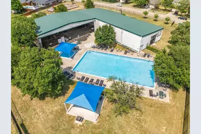 2412 Clubhouse Drive, Denton, TX 76210 - Photo 34