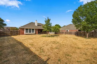 2412 Clubhouse Drive, Denton, TX 76210 - Photo 26