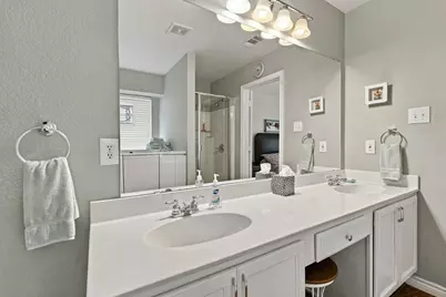 2412 Clubhouse Drive, Denton, TX 76210 - Photo 18