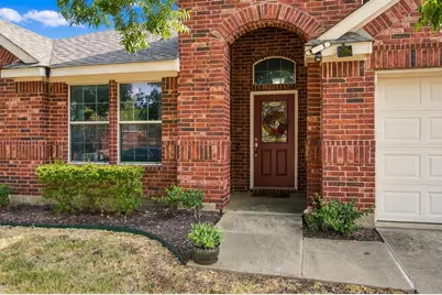 2412 Clubhouse Drive, Denton, TX 76210 - Photo 4