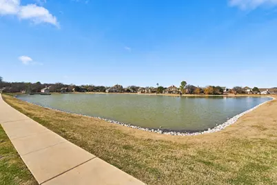 2412 Clubhouse Drive, Denton, TX 76210 - Photo 28