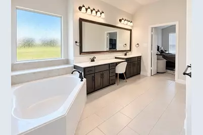 513 River Bank Court, Granbury, TX 76049 - Photo 10