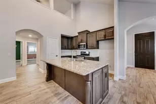 9701 Athens Dr, Denton, TX 76226 - Photo 4