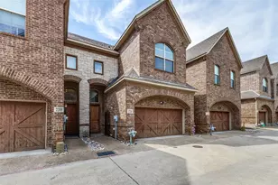 2211 Eriksson Ln, Dallas, TX 75204 - Photo 1