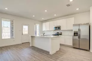 1912 Adams Dr, Little Elm, TX 75068 - Photo 2