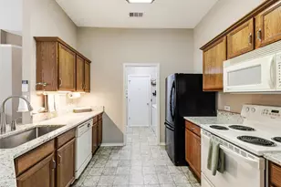 2109 Lilac Cir, McKinney, TX 75071 - Photo 4