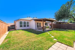 2109 Lilac Cir, McKinney, TX 75071 - Photo 2