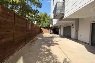 2118 N Carroll Ave, Dallas, TX 75204 - Photo 12