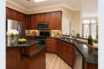 8708 Wellington Road, Irving, TX 75063 - Photo 4