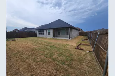 621 Maple Leaf Way, Princeton, TX 75407 - Photo 28