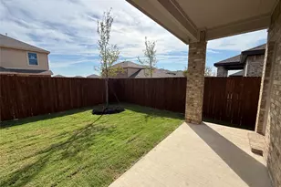 2033 Crockett Wy, Anna, TX 75409 - Photo 34