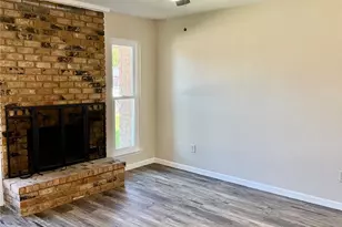2114 Westmoor Pl, Arlington, TX 76015 - Photo 4