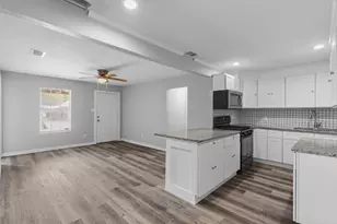 8719 Freeport Dr, Dallas, TX 75228 - Photo 14
