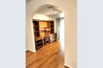 309 Odell Street, Cleburne, TX 76033 - Photo 8