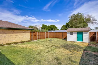 1721 Guildford Street, Garland, TX 75044 - Photo 22