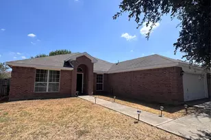 6812 Wilhelmina Dr, Dallas, TX 75237 - Photo 1