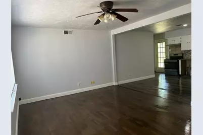 13836 Stardust Lane, Farmers Branch, TX 75234 - Photo 2