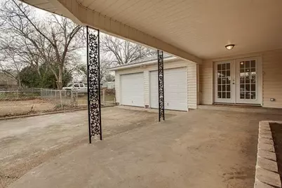 1311 S Edgefield Avenue, Dallas, TX 75208 - Photo 10