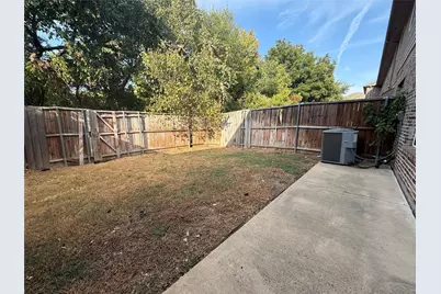 217 Barrington Lane, Lewisville, TX 75067 - Photo 20